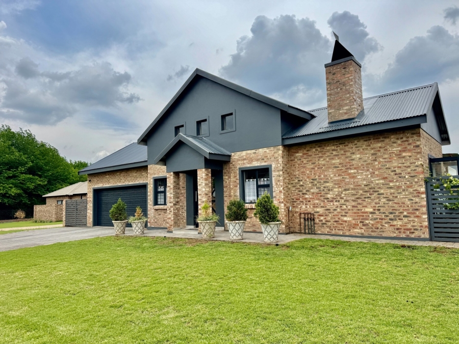 3 Bedroom Property for Sale in Waterberry Estate North West